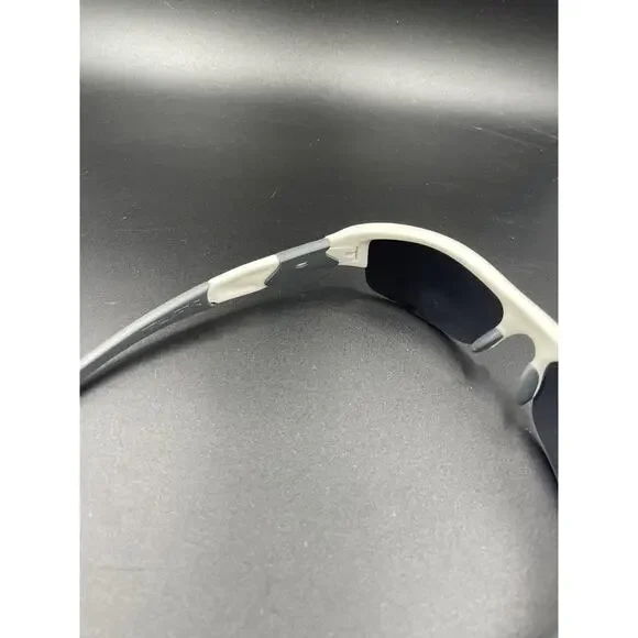 Oakley Flak 1.0 Matte Bone White w/ Black Iridium Lenses RARE new